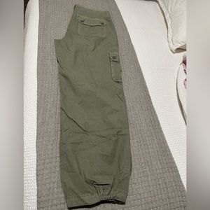 American Eagle Cargo Pants